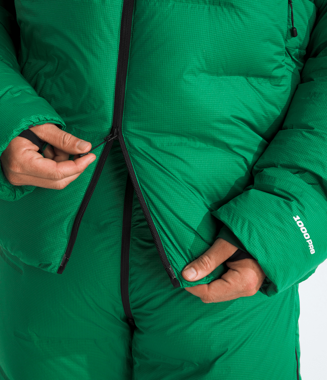 The North Face Men’s Summit Series CLOUD DOWN AMK Parka