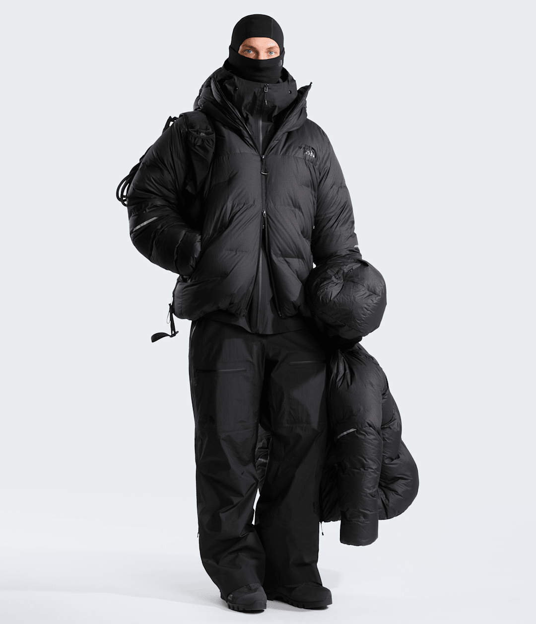 The North Face Men’s Summit Series CLOUD DOWN AMK Parka