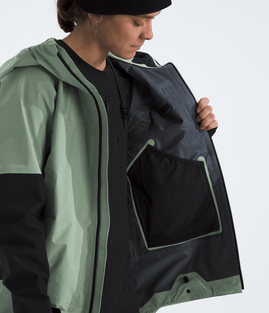 The North Face Women’s Summit Series Eastwall GORE-TEX® Jacket