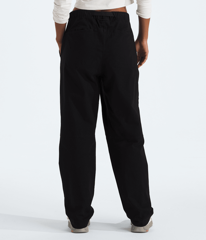 The North Face Women’s Beta Utility Belted Pants