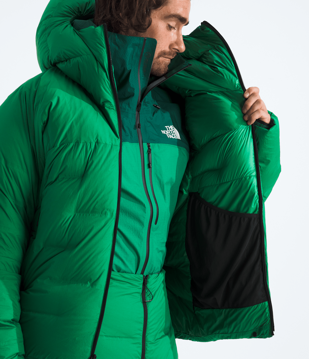 The North Face Men’s Summit Series CLOUD DOWN AMK Parka