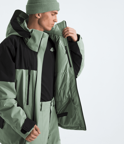The North Face Men’s Chakal Jacket
