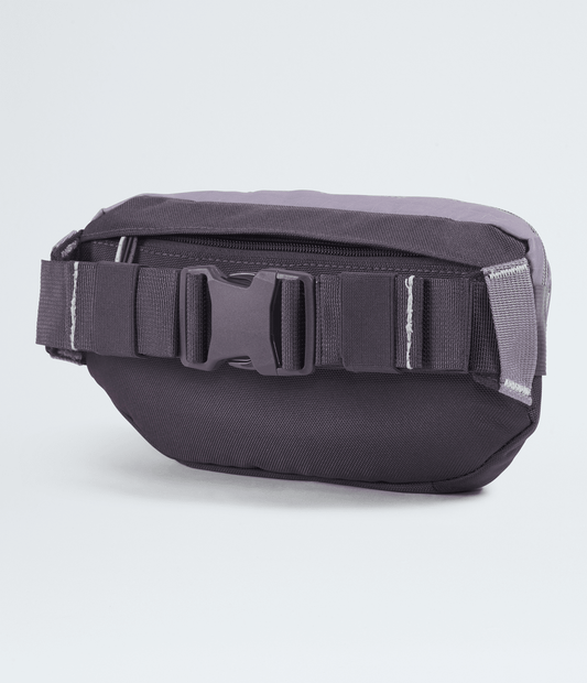 The North Face Base Camp Voyager Lumbar