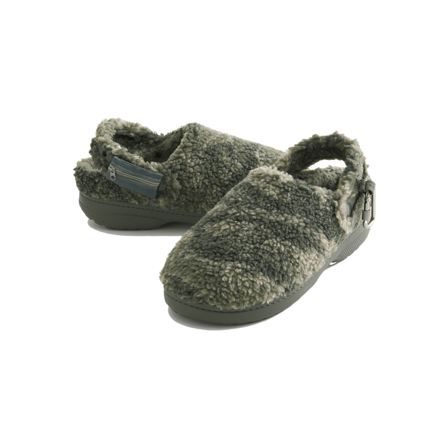 Crocs Hollister x Crocs Classic Unfurgettable Clog On Sale